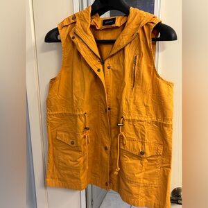 Zenana NWOT Hooded Vest, Size XL